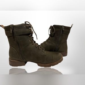 Life Stride Army Green 1.5 inch Heel Boot w/ Inside Zipper & Buckle Detail